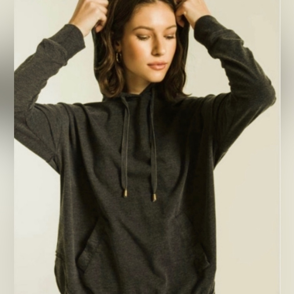 Z Supply Dakota Distressed Pullover